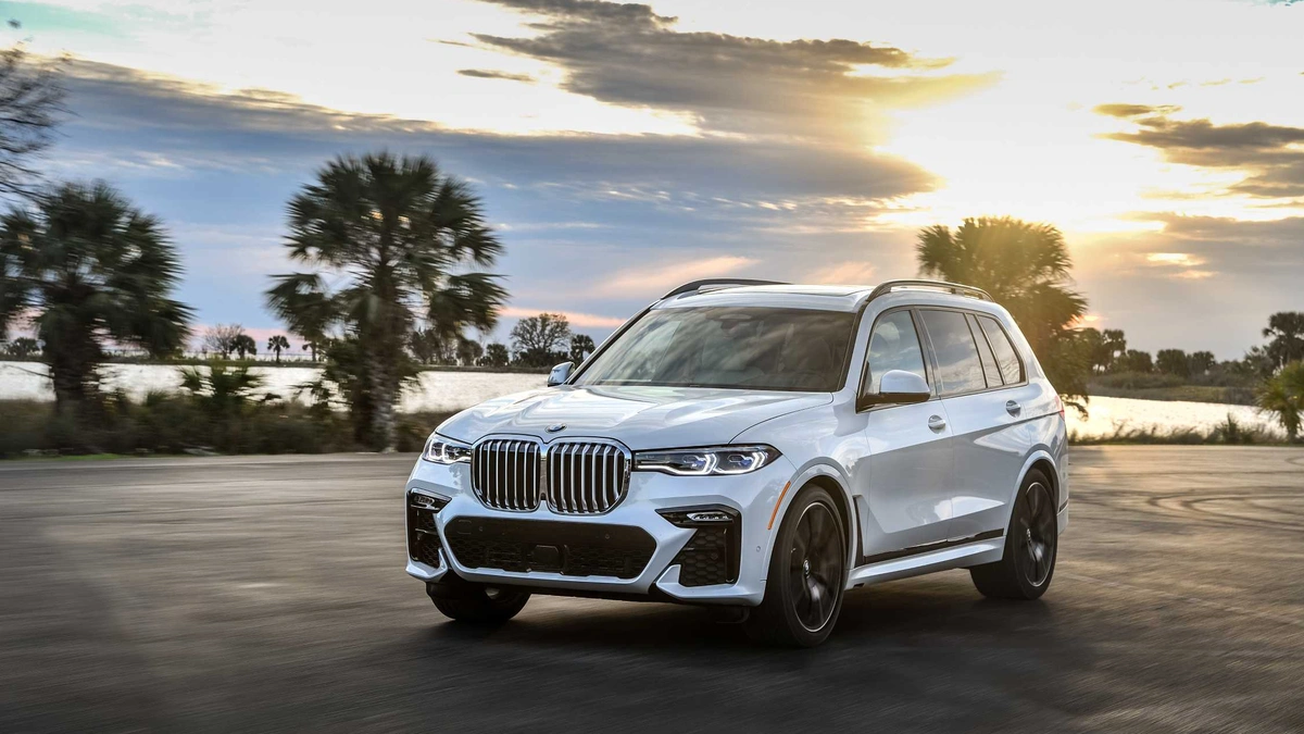박서준의 BMW X7
