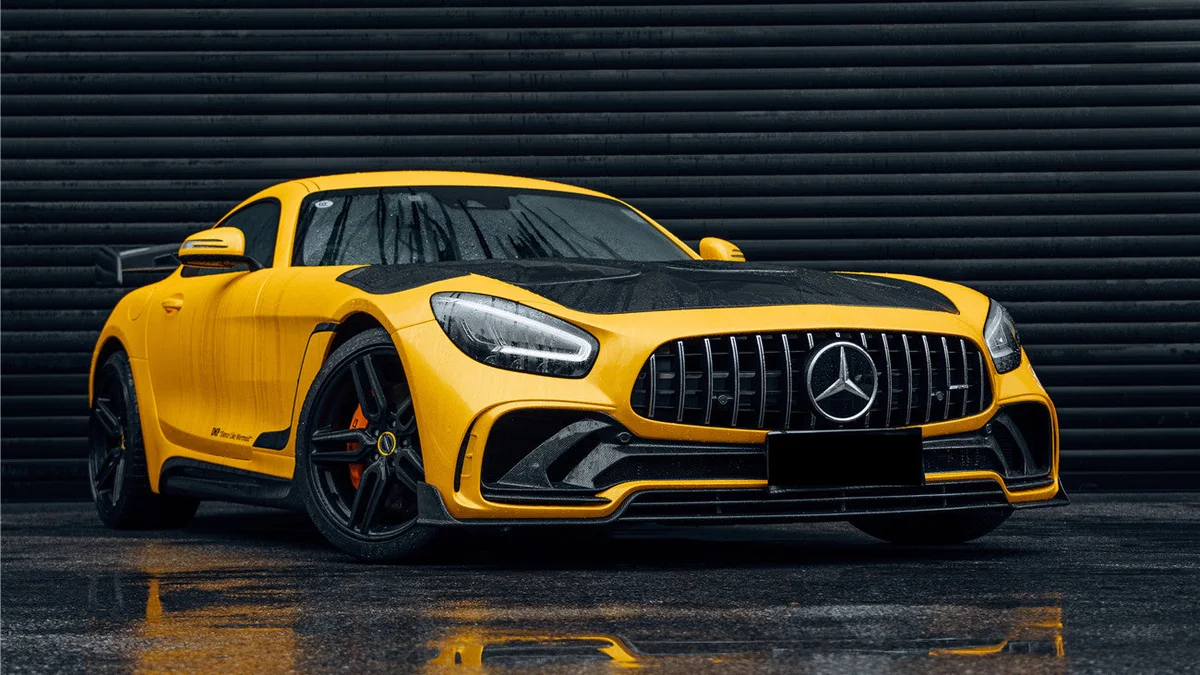 이강인의 벤츠 AMG GT