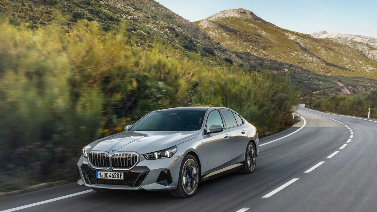 BMW 5시리즈 2026 공식 제원 점검