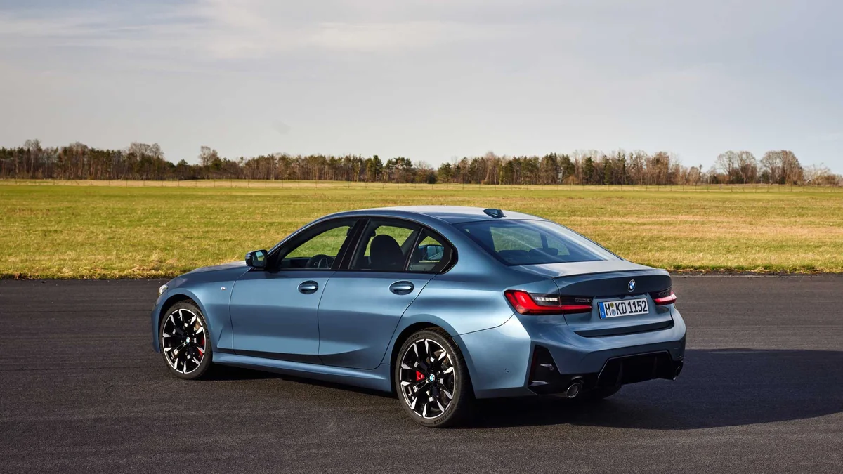 BMW 3시리즈 2026 회장님 차급으로 불리는 이유 점검